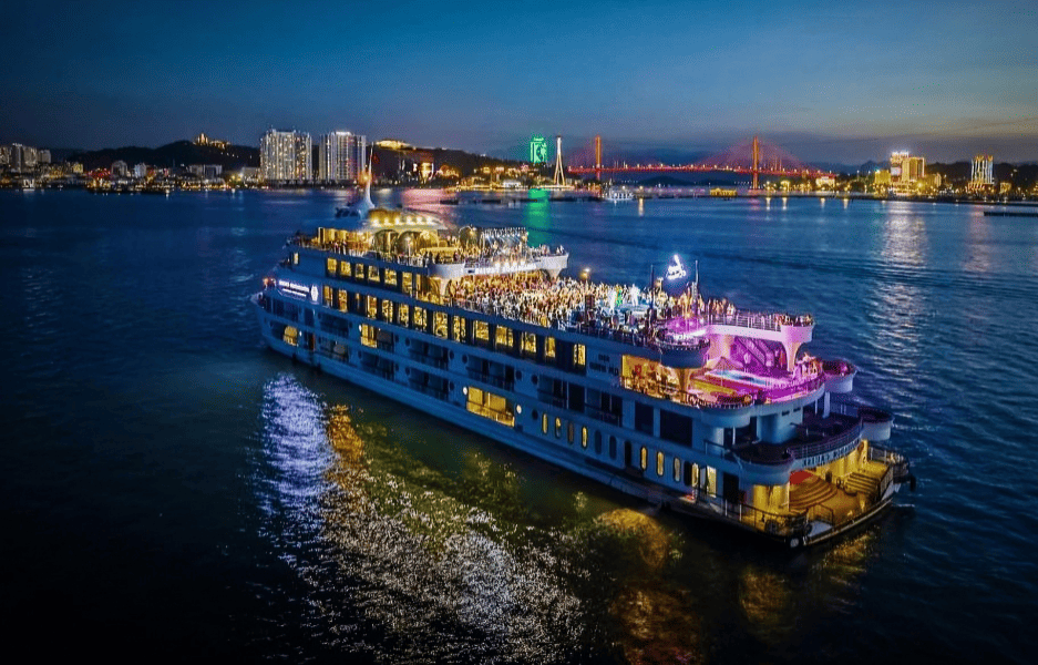 Biggest Dinner Cruise : An Unforgettable Evening